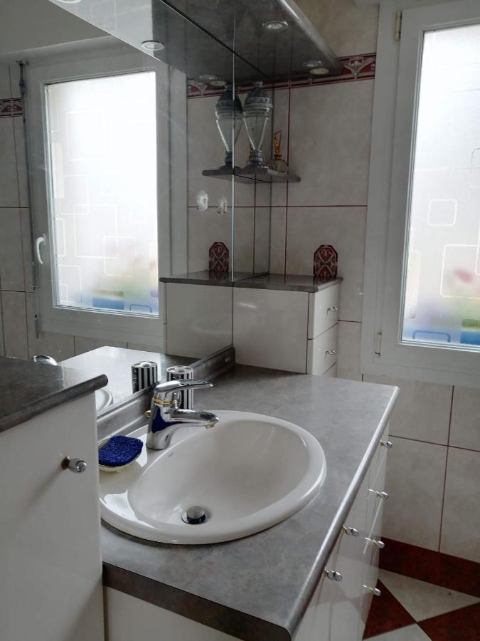 Ty Pempoul - Logement 2 Chambres - 100 M De La Plage サン・ポル・ド・レオン エクステリア 写真